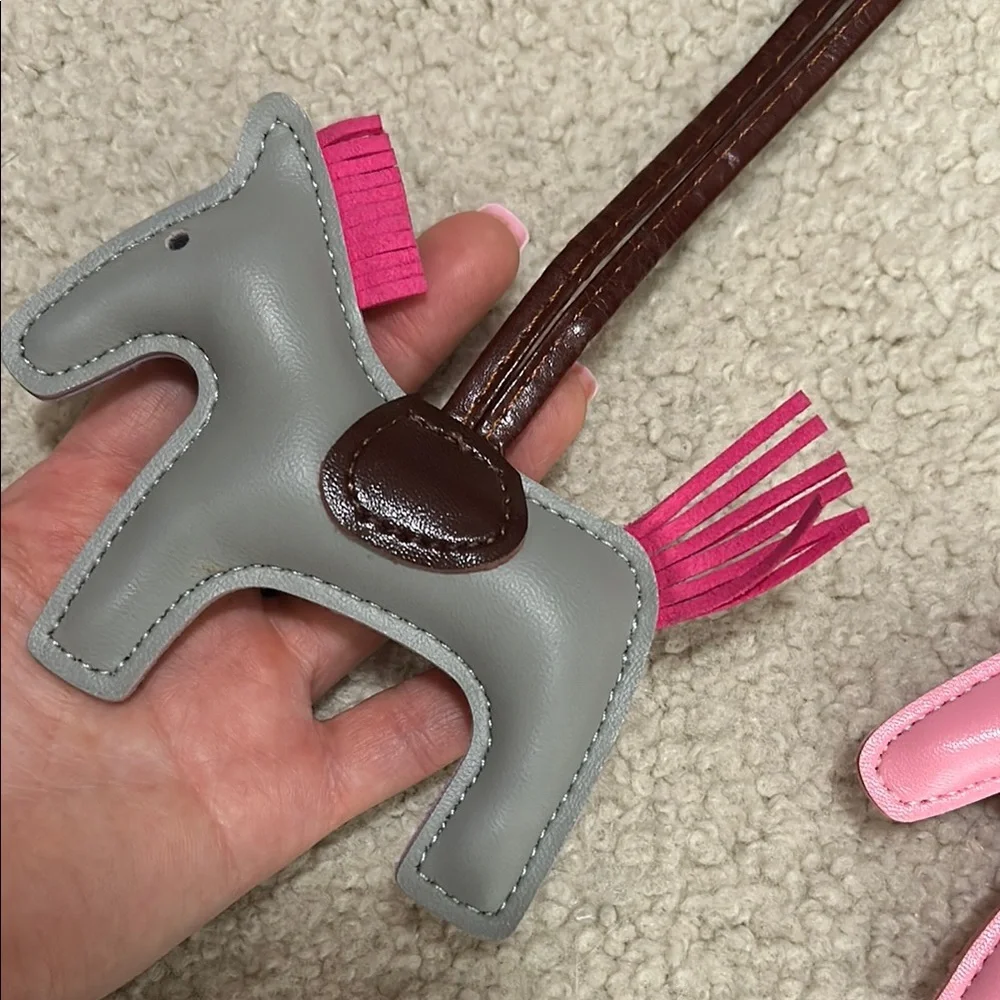 Pink and Gray Horse Bag Charms - Picture 6 of 9